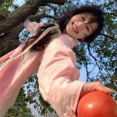 滑稽女郎